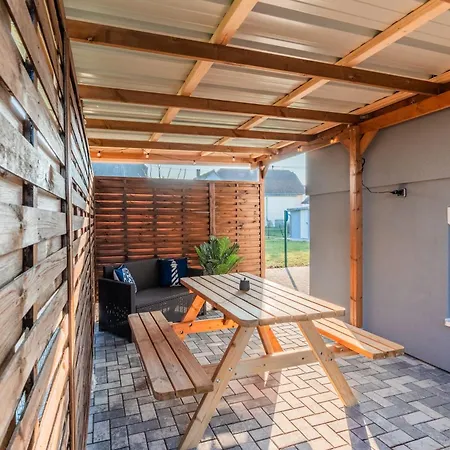 Loft Privatif 2-4 Pers - Jacuzzi & Sauna Pres De Strasbourg Herrlisheim